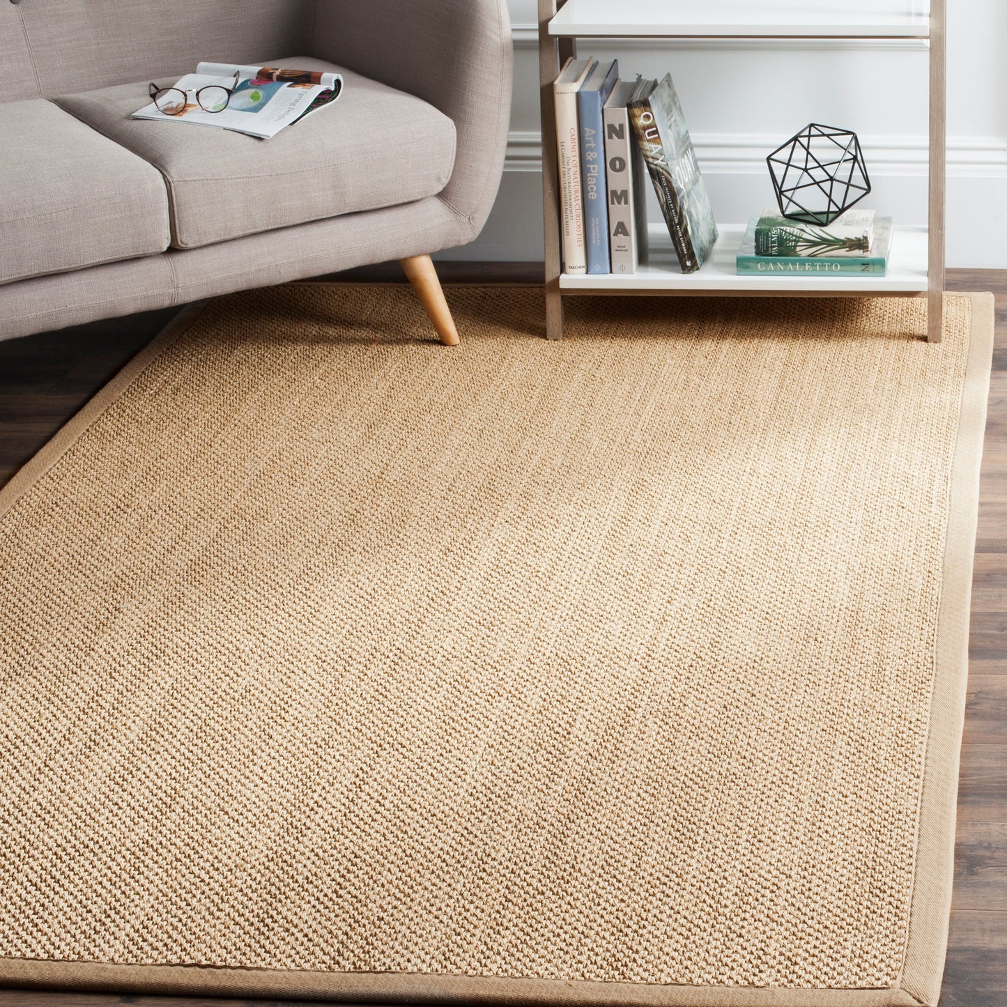 Tapis en sisal SAFAVIEH Venus en fibre naturelle, bordure décontractée