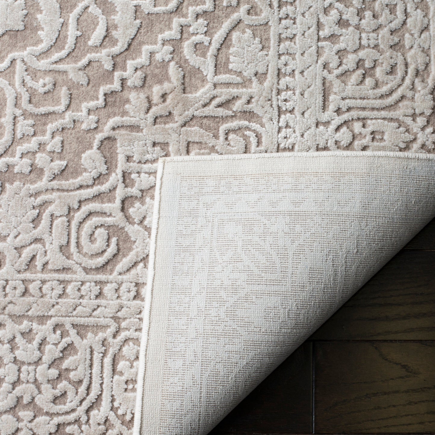 Tapis oriental SAFAVIEH Reflection Elzada