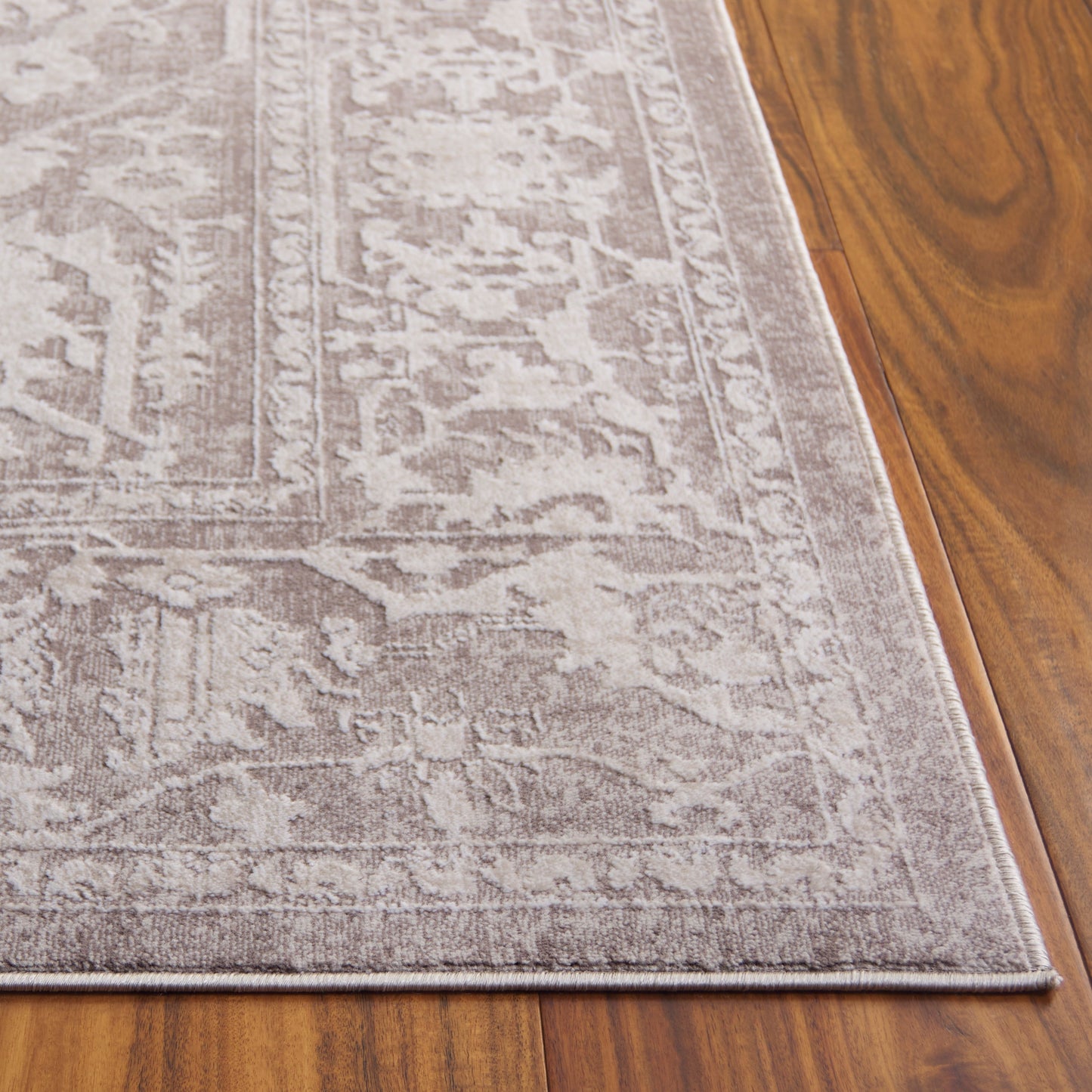 SAFAVIEH Tapis oriental moderne Reflection Eulalie