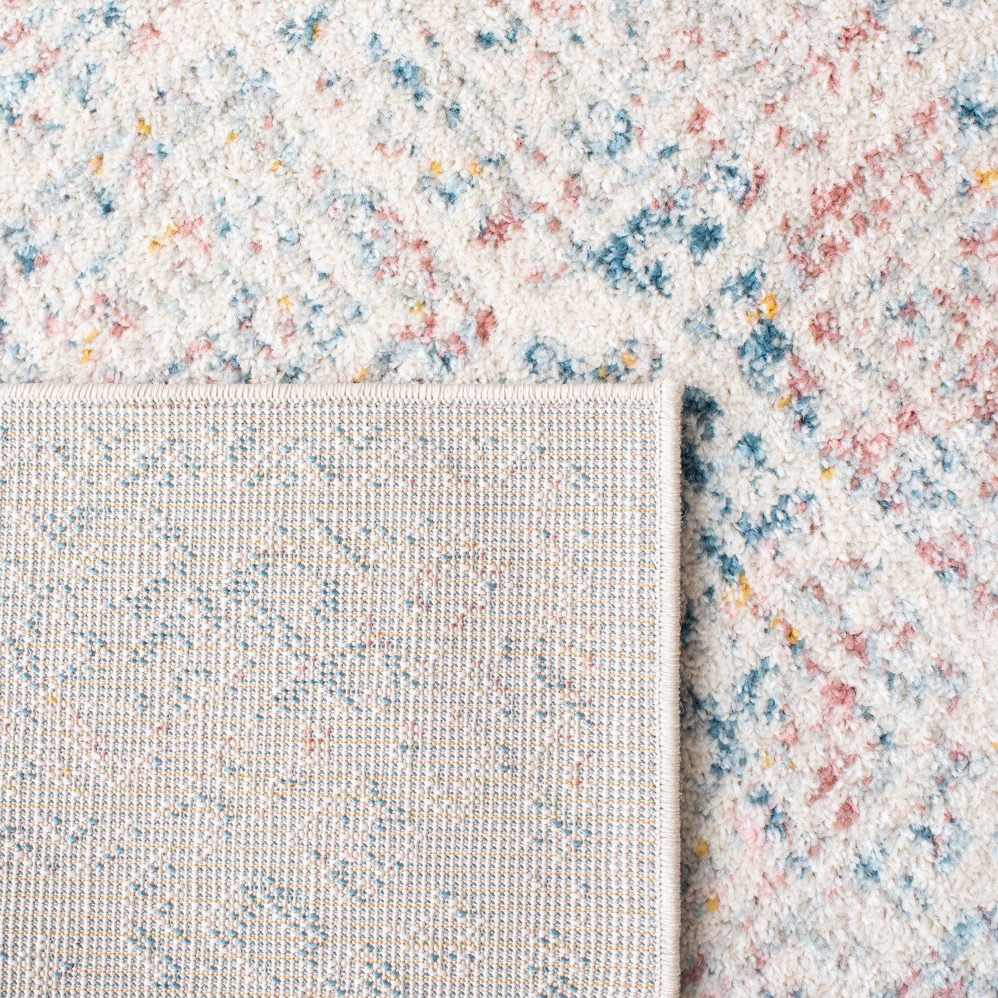 Tapis rustique marocain bohème SAFAVIEH Tulum Phebe