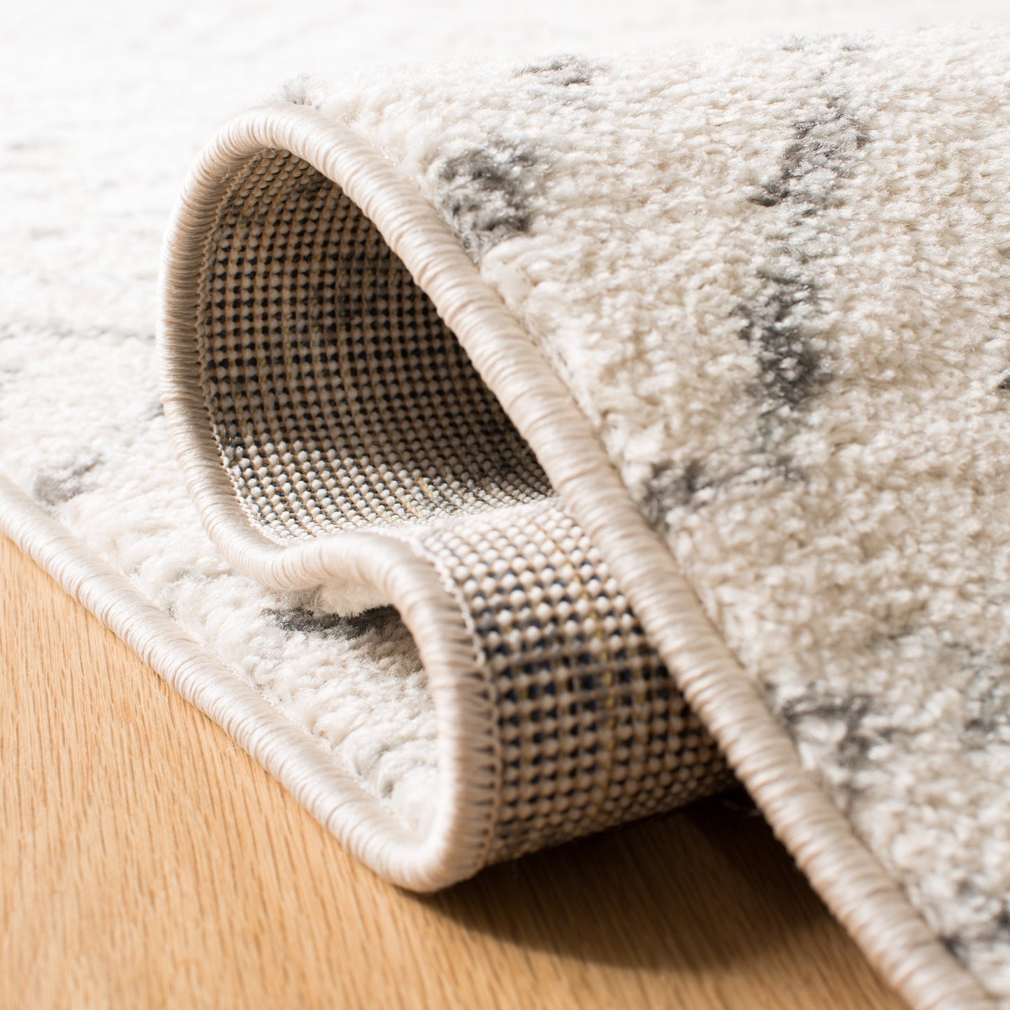 Tapis SAFAVIEH Tulum Vassilia Marocain Bohème Vieilli