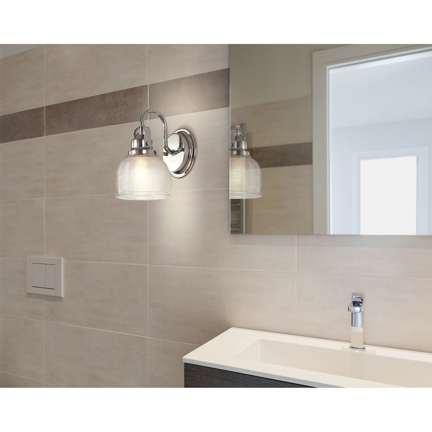 Applique murale LED Shirley en métal et verre, par JONATHAN Y