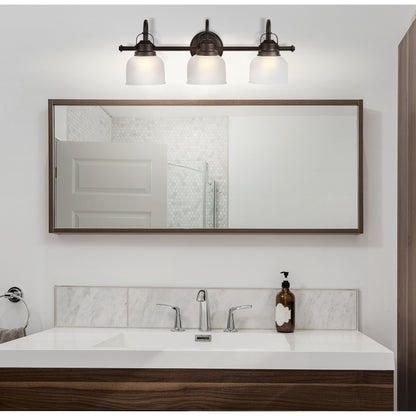 Applique murale LED Shirley en métal et verre, par JONATHAN Y