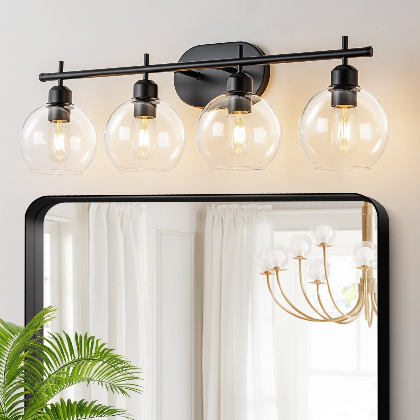 Applique murale moderne Starsky à 4 lumières avec variateur et abat-jour en verre globe