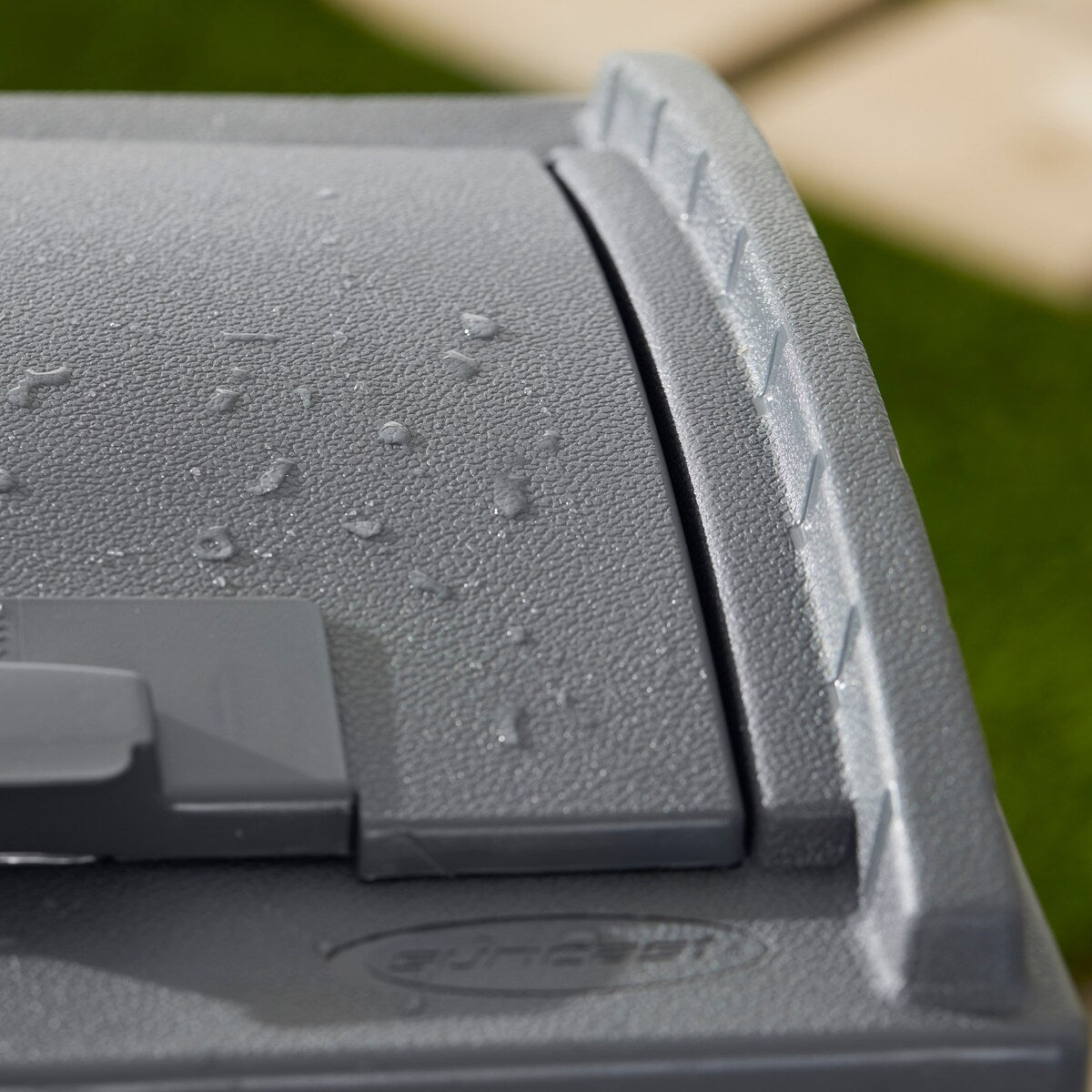 Poubelles Suncast Hideaway de 30 gallons pour l'extérieur et le cyberespace