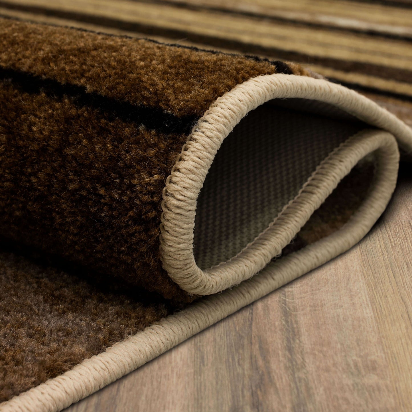 Tapis de style bohème à rayures multicolores Sultan de la collection Curated Nomad